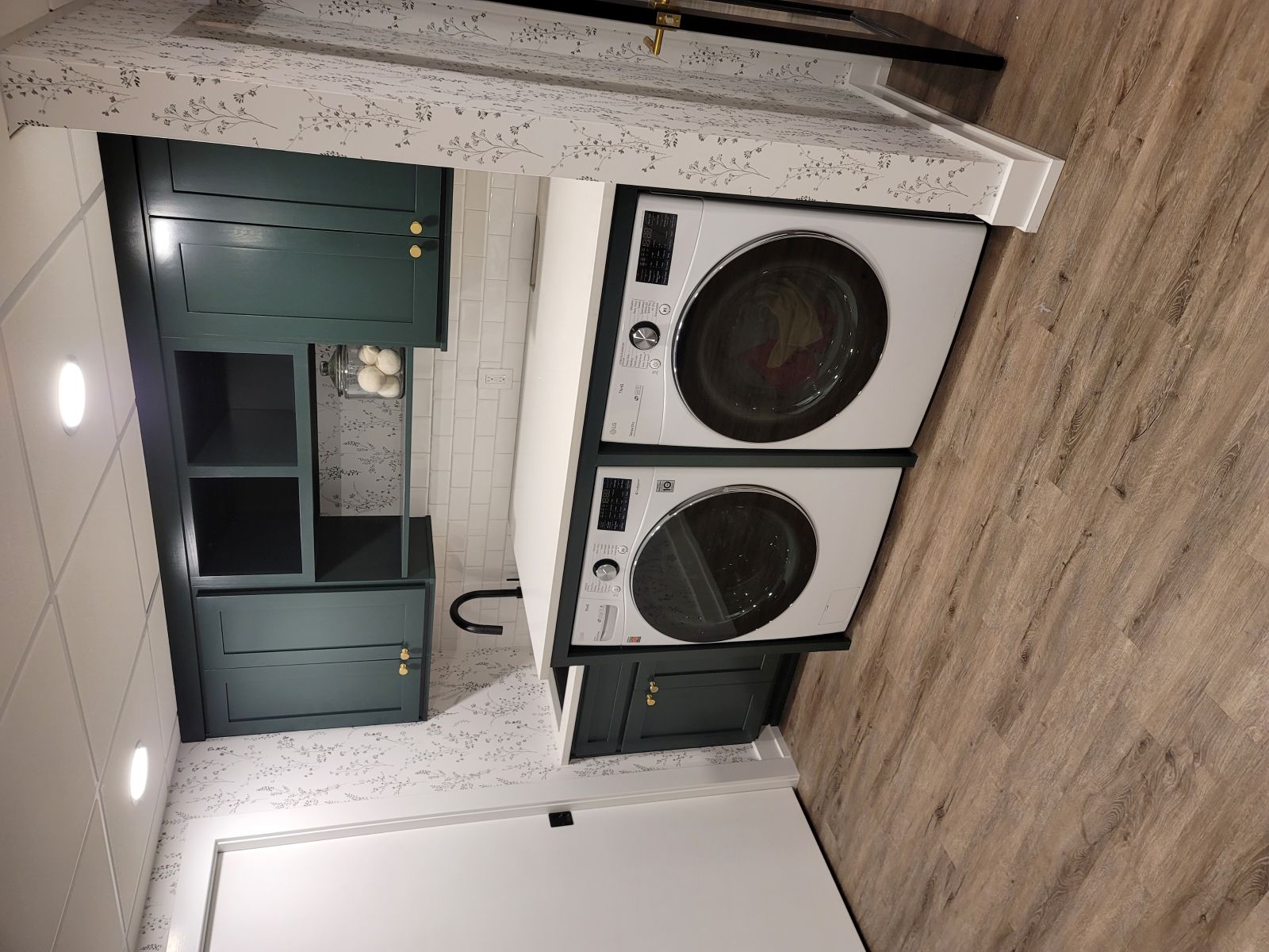 basement laundry room